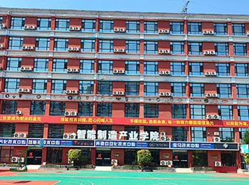 ̫ԭ�fͨ���ތWУ